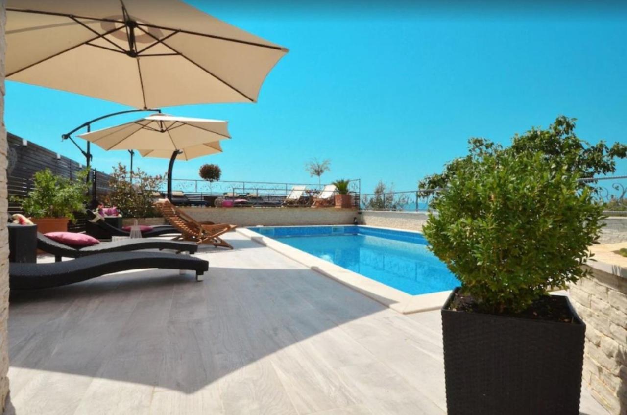 Apartments Villa Golden View Trogir Bagian luar foto