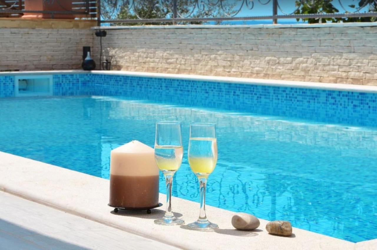 Apartments Villa Golden View Trogir Bagian luar foto