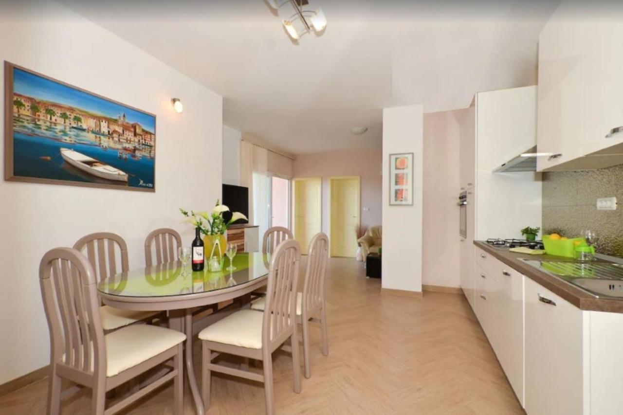 Apartments Villa Golden View Trogir Bagian luar foto