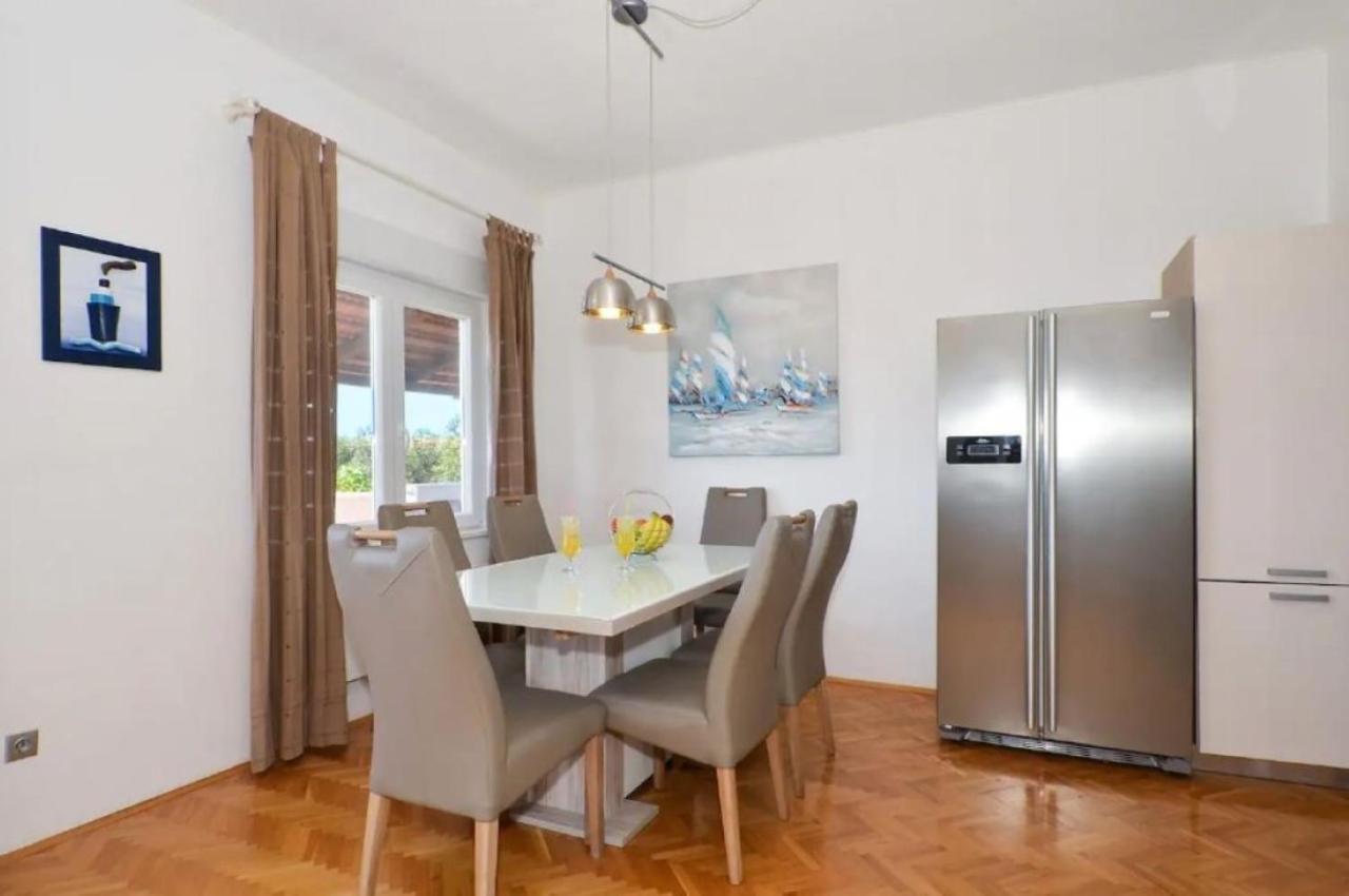 Apartments Villa Golden View Trogir Bagian luar foto